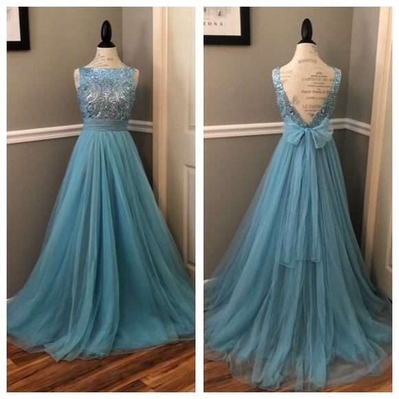 Sherri Hill Dresses & Skirts - 💫SHERRI•HILL•BALLGOWN🌟
